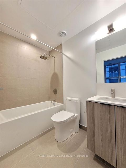 Photo 11 at 601 - 55 Mercer Street, Waterfront Communities C1, Toronto