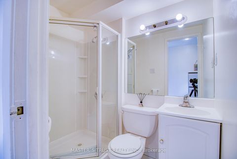 Photo 3 at 20 Sego Royalway, Hillcrest Village, Toronto