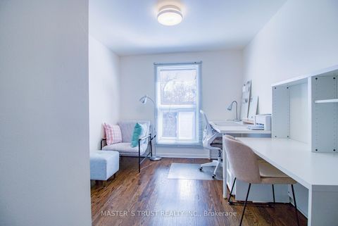 Photo 19 at 20 Sego Royalway, Hillcrest Village, Toronto