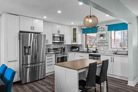 Photo 4 at 823 Essa Road, Holly, Barrie