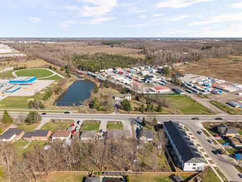 Photo 32 at 823 Essa Road, Holly, Barrie