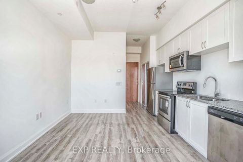 Photo 13 at #605 - 2800 Keele Street, CFB, Toronto