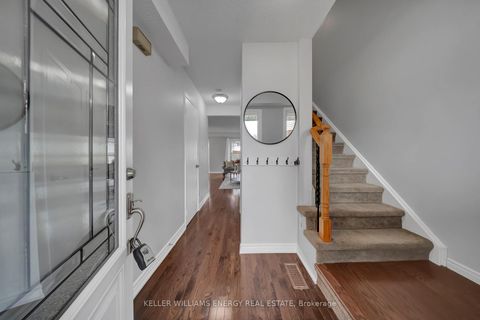 Photo 5 at 39 Longwood Court, Courtice, Clarington