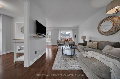 Photo 6 at 39 Longwood Court, Courtice, Clarington