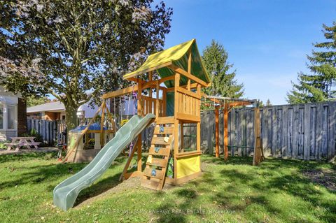 Photo 46 at 39 Longwood Court, Courtice, Clarington