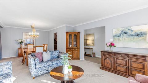 Photo 6 at 27 Ladyslipper Court, Bayview Glen, Markham