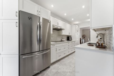 Photo 6 at 6 Crimson Millway, Windfields, Toronto