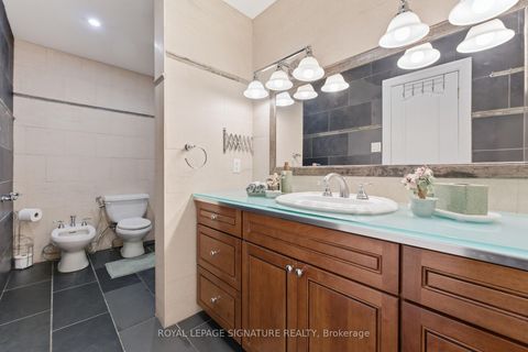 Photo 17 at 6 Crimson Millway, Windfields, Toronto