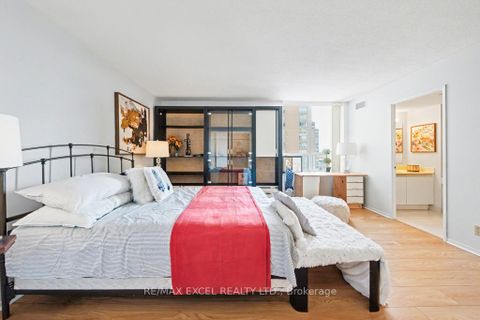 Photo 15 at 1604 - 215 Wynford Drive, Flemingdon Park, Toronto