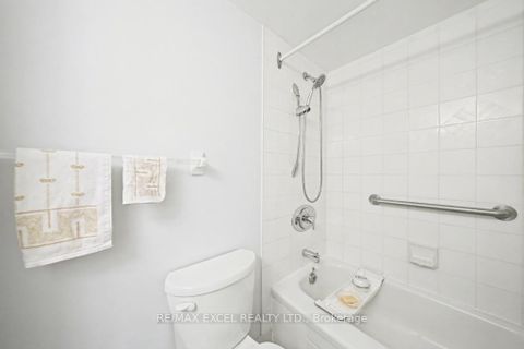 Photo 16 at 1604 - 215 Wynford Drive, Flemingdon Park, Toronto