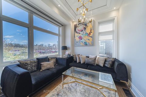 Photo 11 at 143 Carpaccio Avenue, Vellore Village, Vaughan