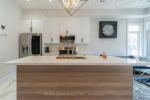 Photo 14 at 143 Carpaccio Avenue, Vellore Village, Vaughan