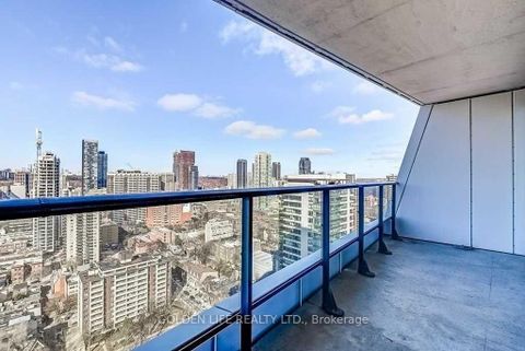 Photo 9 at 3310 - 85 Wood Street, Yonge Corridor, Toronto
