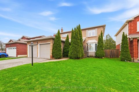 Photo 1 at 24 Kenyon Court, Blue Grass Meadows, Whitby