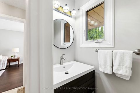 Photo 14 at 24 Kenyon Court, Blue Grass Meadows, Whitby