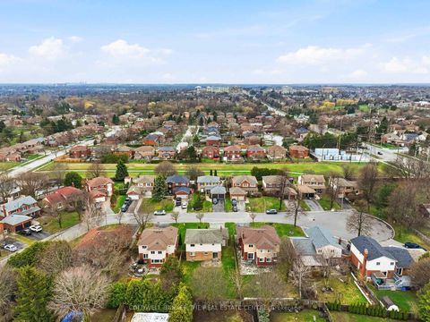 Photo 22 at 24 Kenyon Court, Blue Grass Meadows, Whitby