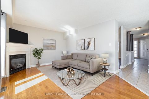 Photo 14 at 18 Balmoral Place, Shore, Barrie