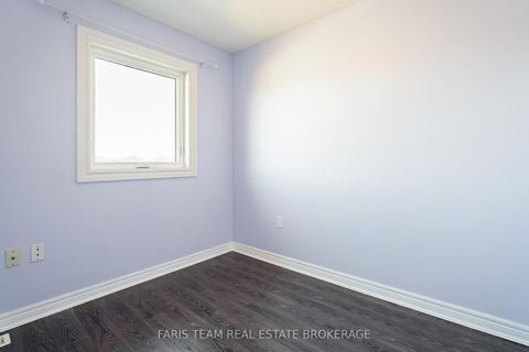 Photo 24 at 18 Balmoral Place, Shore, Barrie