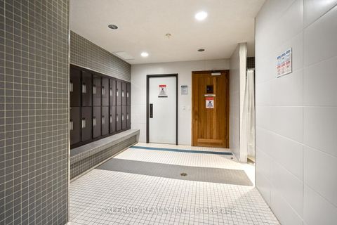 Photo 45 at 2612 - 3600 Highway 7, Vaughan Corporate Centre, Vaughan