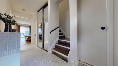 Photo 10 at 12 Woodglen Way, Unionville, Markham