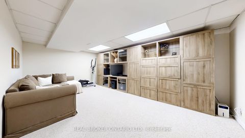 Photo 17 at 12 Woodglen Way, Unionville, Markham