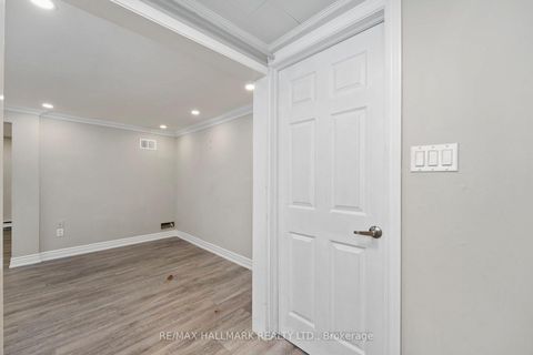 Photo 2 at 41 Shirlea Boulevard, Keswick South, Georgina