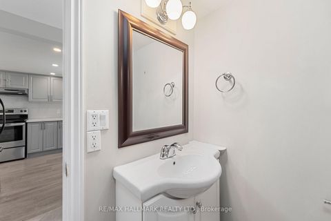 Photo 15 at 41 Shirlea Boulevard, Keswick South, Georgina