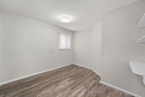 Photo 20 at 41 Shirlea Boulevard, Keswick South, Georgina