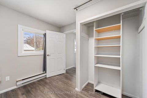 Photo 23 at 41 Shirlea Boulevard, Keswick South, Georgina