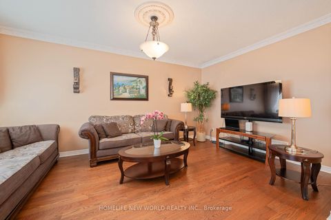 Photo 8 at 113 Sonoma Boulevard, Sonoma Heights, Vaughan