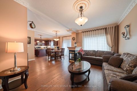 Photo 9 at 113 Sonoma Boulevard, Sonoma Heights, Vaughan