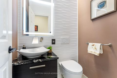 Photo 16 at 626 College Manor Drive, College Manor, Newmarket