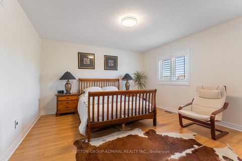 Photo 18 at 626 College Manor Drive, College Manor, Newmarket