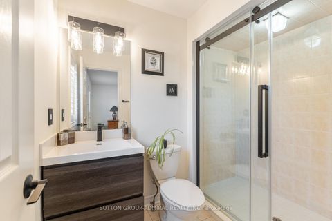 Photo 20 at 626 College Manor Drive, College Manor, Newmarket