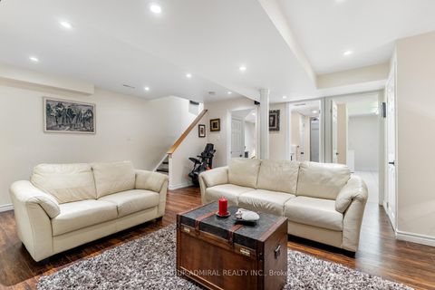 Photo 32 at 626 College Manor Drive, College Manor, Newmarket