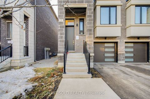 Photo 2 at 25 Origin Way, Patterson, Vaughan