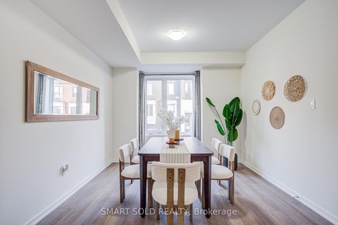 Photo 7 at 25 Origin Way, Patterson, Vaughan