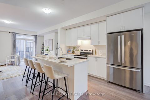 Photo 10 at 25 Origin Way, Patterson, Vaughan
