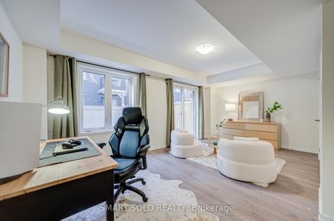 Photo 33 at 25 Origin Way, Patterson, Vaughan