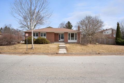 Photo 0 at 222 Centre Street W, Mill Pond, Richmond Hill