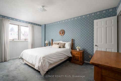 Photo 27 at 222 Centre Street W, Mill Pond, Richmond Hill