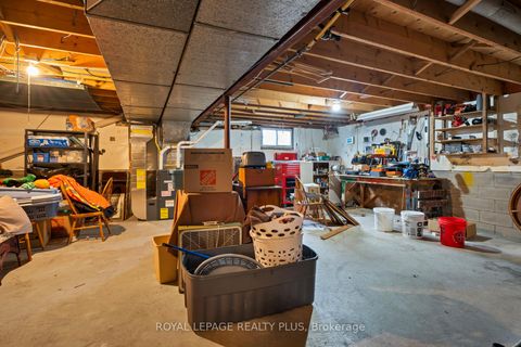 Photo 39 at 222 Centre Street W, Mill Pond, Richmond Hill