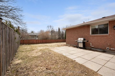 Photo 41 at 222 Centre Street W, Mill Pond, Richmond Hill