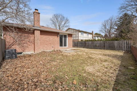 Photo 44 at 222 Centre Street W, Mill Pond, Richmond Hill