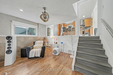 Photo 31 at 210 Parkview Drive, Churchill, Innisfil