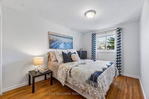 Photo 16 at 157 Barkley Crescent, Vanier, Oshawa