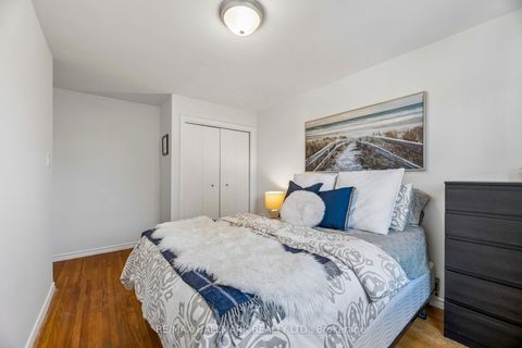 Photo 17 at 157 Barkley Crescent, Vanier, Oshawa