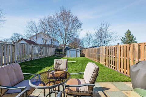 Photo 26 at 157 Barkley Crescent, Vanier, Oshawa