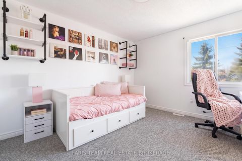 Photo 15 at 203 Thrushwood Drive, 400 West, Barrie