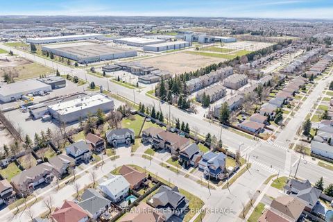 Photo 29 at 203 Thrushwood Drive, 400 West, Barrie